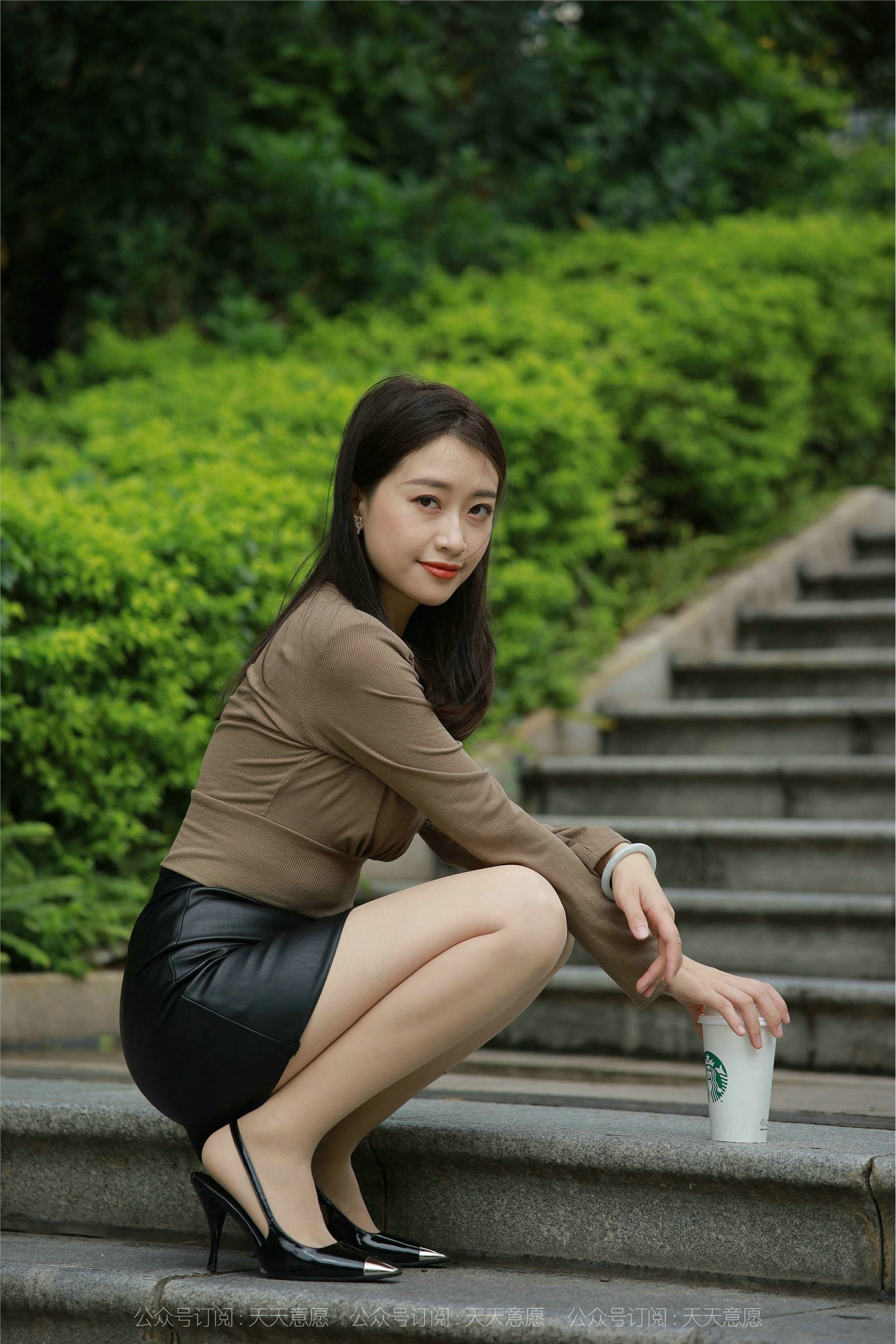 IESS异思趣向  2021.10.07 丝享家940：小婕《公园偶遇》